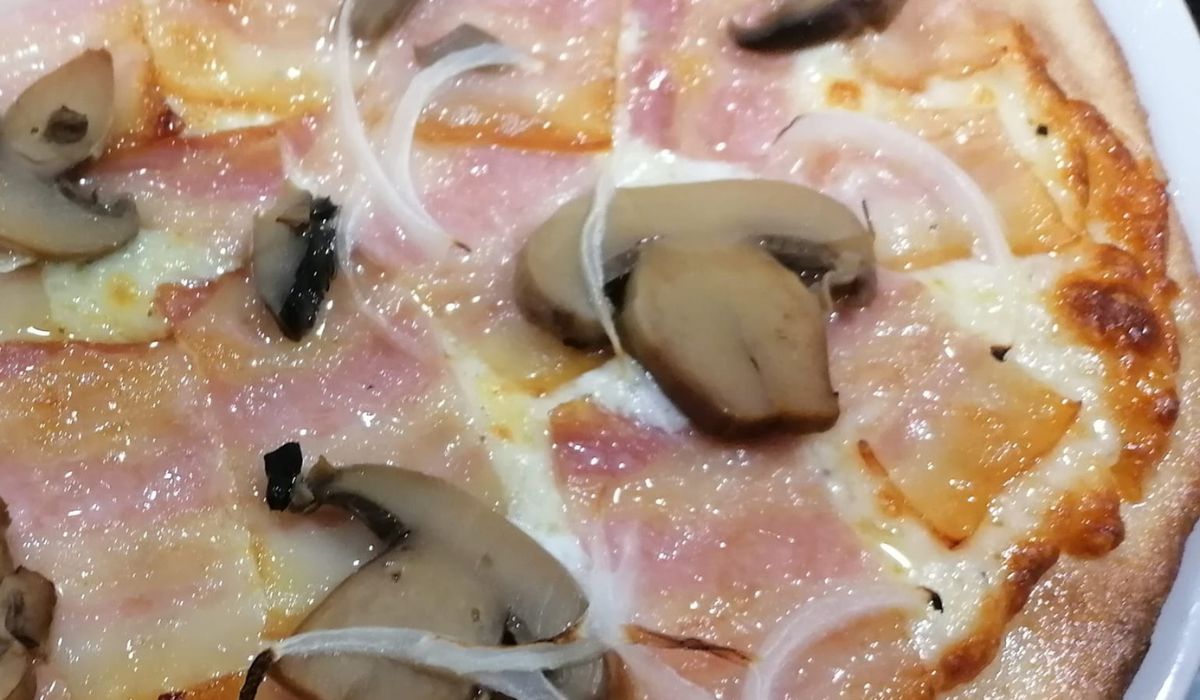 La Despensa Sandwiches & Pizzas